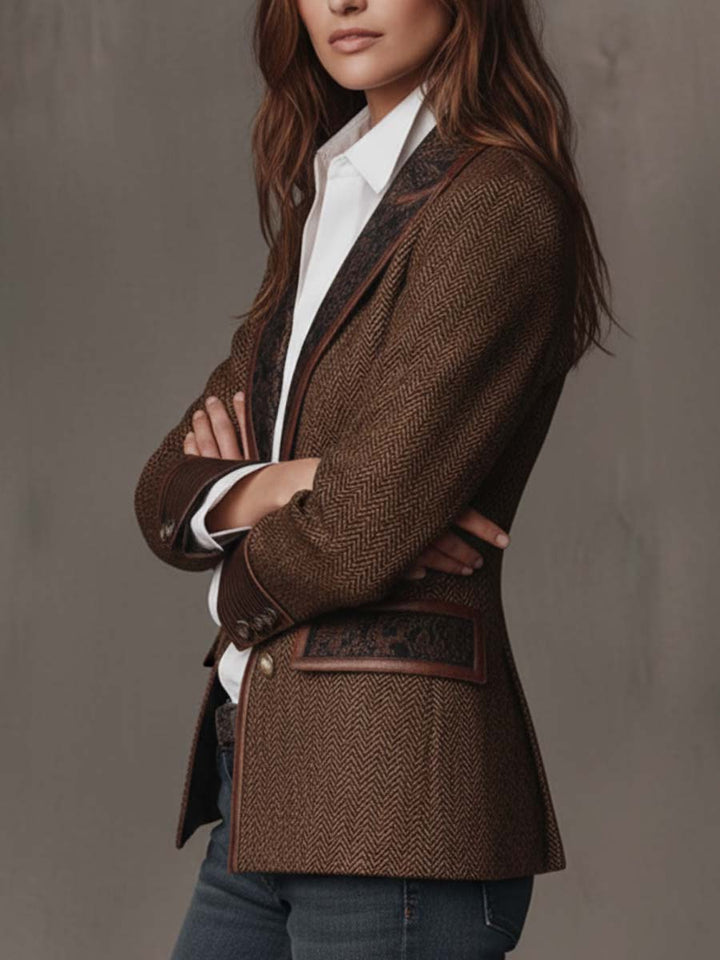 Olivia – Blazer a chevron con dettagli a contrasto