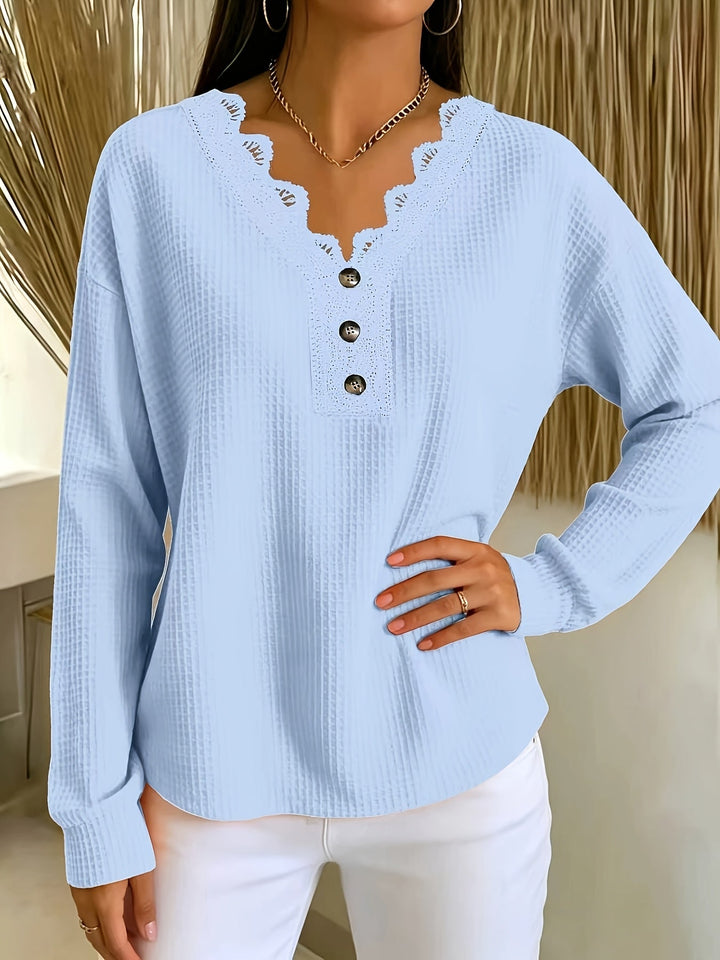 Blusa Donna in Tessuto Testurizzato con Scollatura a V in Pizzo e Maniche Lunghe