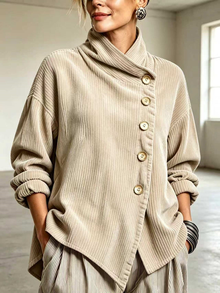 Capucine | Maglione in velluto a coste con collo alto