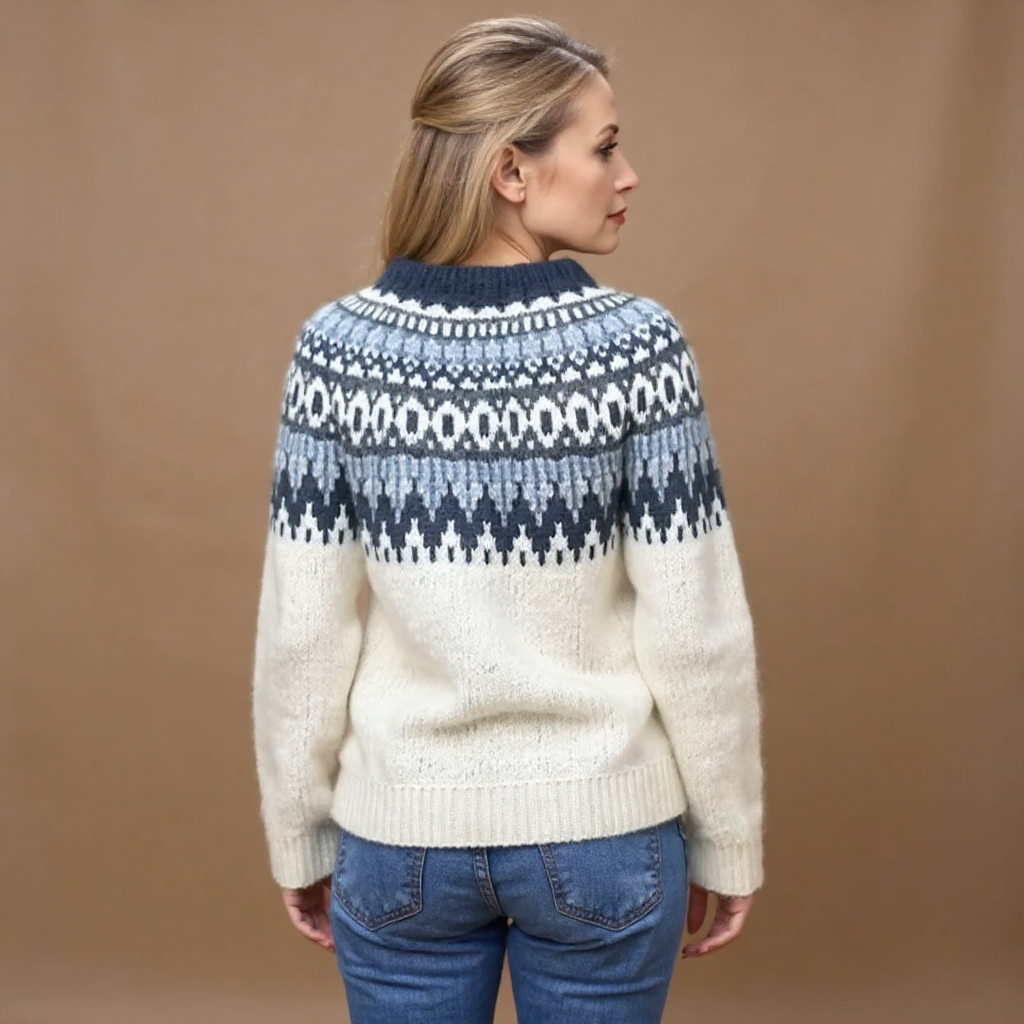 DELACROIX | Ecru Sweater with Navy Blue Insert - Pauline
