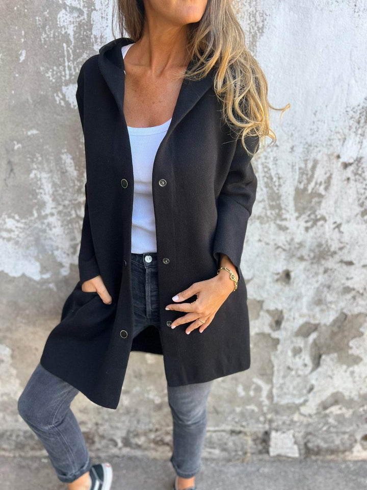 Cardigan lungo chic con cappuccio