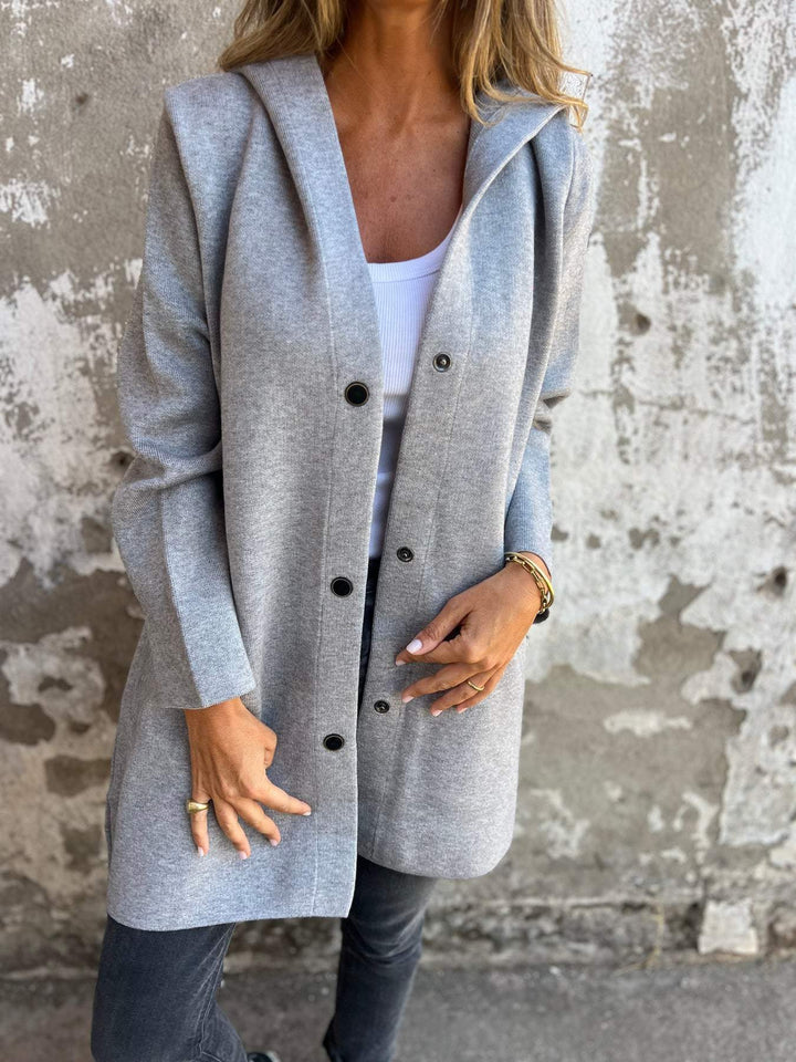 Cardigan lungo chic con cappuccio