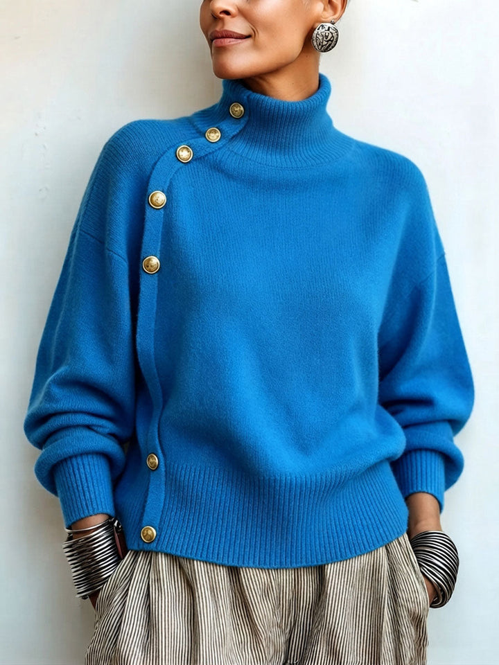 Maglione donna con collo alto asimmetrico e bottoni chic