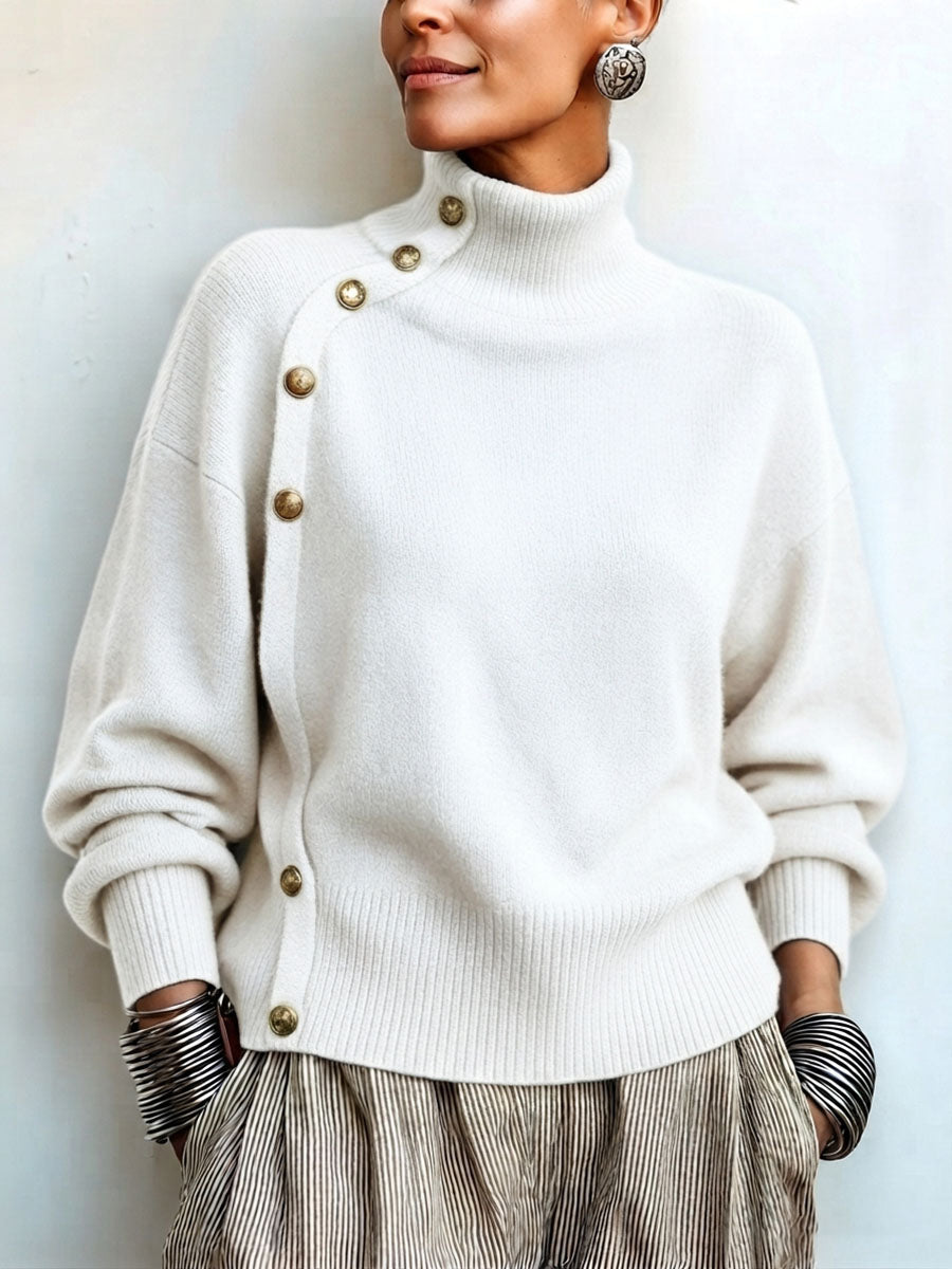 Maglione donna con collo alto asimmetrico e bottoni chic