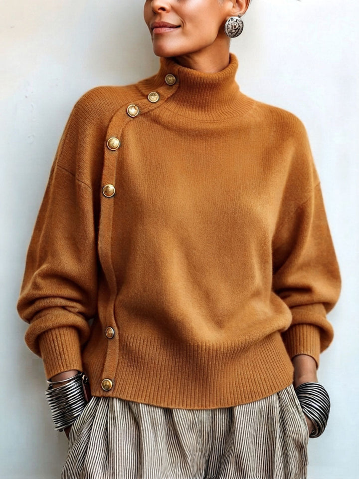 Maglione donna con collo alto asimmetrico e bottoni chic